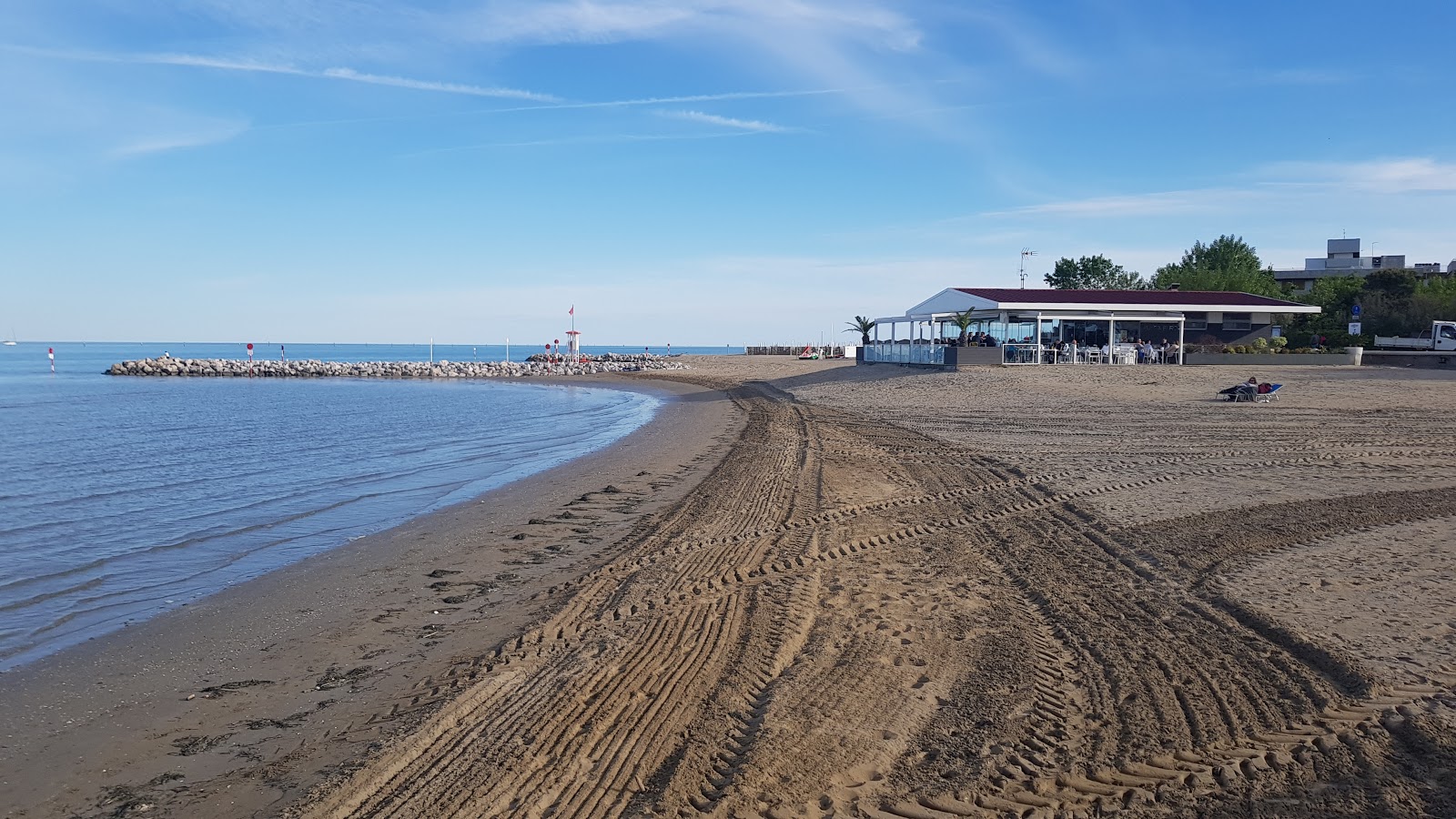 Fotografie cu Fratino Beach zonele de facilități