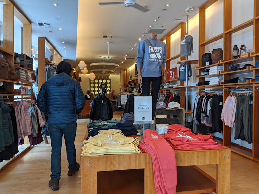 Clothing Store «Roots», reviews and photos, 211 W Maple Rd, Birmingham, MI 48009, USA