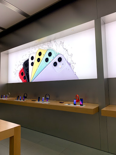 Computer Store «Apple Fashion Place», reviews and photos, 6191 State St, Murray, UT 84107, USA