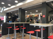Atmosphère du Restaurant KFC Paris Ménilmontant - n°3