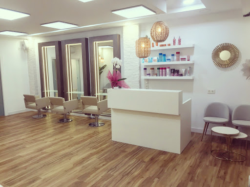 María Miralles Peluquería en Almería, Almería