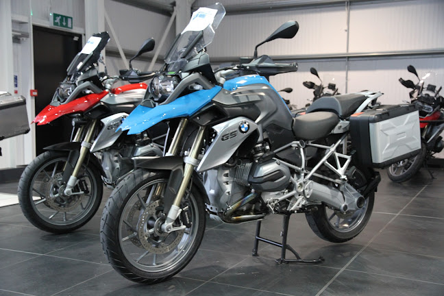 Comments and reviews of Dick Lovett BMW Motorrad
