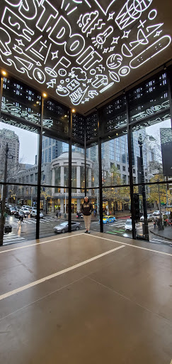 Sporting Goods Store «Nike Seattle», reviews and photos, 1500 6th Ave, Seattle, WA 98101, USA