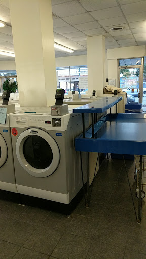 Laundromat «Colley Avenue Laundry Land Laundromat», reviews and photos, 1500 Colley Ave, Norfolk, VA 23517, USA