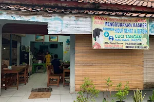 Rumah Makan Puari Eram image