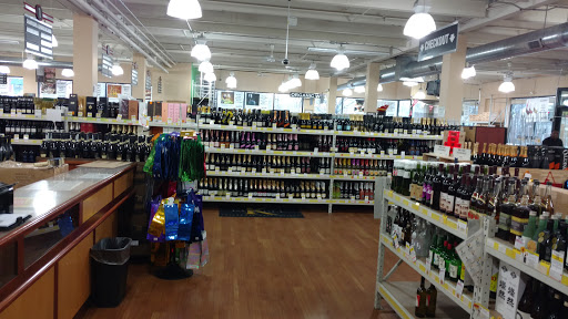 Wine Store «Westchester Wine Warehouse», reviews and photos, 53 Tarrytown Rd, White Plains, NY 10607, USA