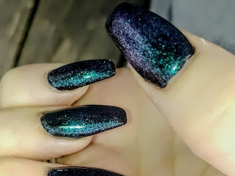 Da-Vi Nails