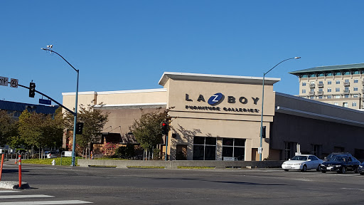 La-Z-Boy Furniture Galleries, 5800 Christie Ave, Emeryville, CA 94608, USA, 