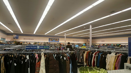 Thrift Store «Goodwill», reviews and photos, 1450 SE Discovery Lane, Warrenton, OR 97146, USA