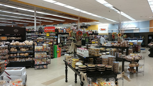 Grocery Store «Ralphs Fresh Fare», reviews and photos, 21909 Ventura Blvd, Woodland Hills, CA 91364, USA