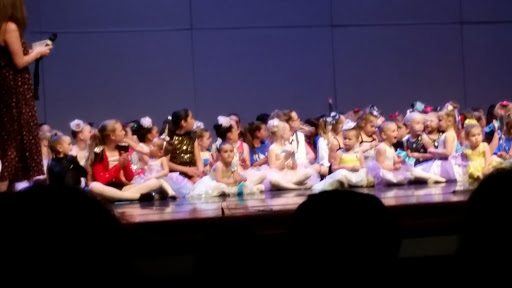 Auditorium «Bauman Auditorium», reviews and photos, 1009 E North St, Newberg, OR 97132, USA