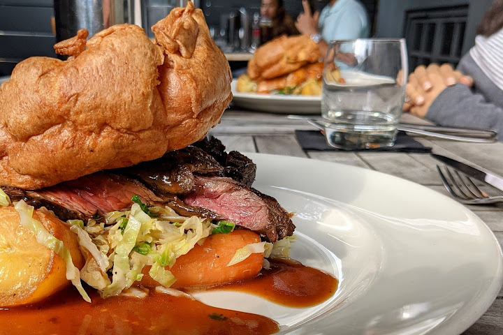 The Laughing Gravy by null