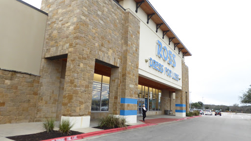 Clothing Store «Ross Dress for Less», reviews and photos, 201 University Oaks Blvd, Round Rock, TX 78664, USA