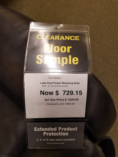Furniture Store «Art Van Furniture - Clinton Township», reviews and photos, 33801 Gratiot Ave, Charter Twp of Clinton, MI 48035, USA
