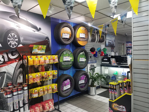 Hyundai Dealer «Frank Hyundai», reviews and photos