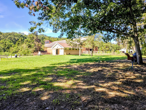 Park «West Hills County Park», reviews and photos, Sweet Hollow Rd, Melville, NY 11747, USA