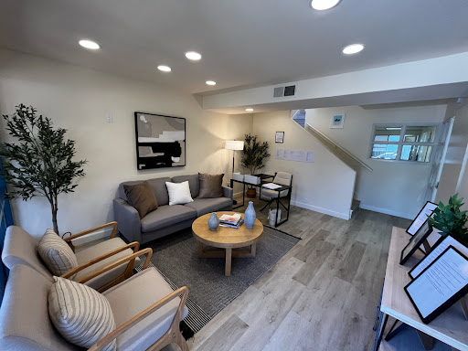 Skyline Recovery Center – IOP & Drug Rehab in Los Angeles