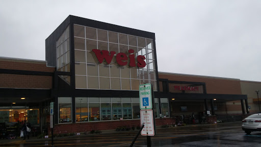 Grocery Store «Weis Markets», reviews and photos, 2759 Paper Mill Rd, Reading, PA 19610, USA