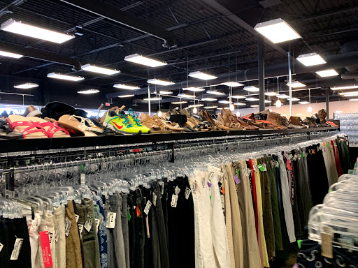 Used Clothing Store «Clothes Mentor», reviews and photos, 2551 45th St S # 113, Fargo, ND 58104, USA