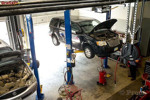 Auto Repair Shop «MasterWorks Automotive», reviews and photos, 1789 S Taylor Rd, Cleveland Heights, OH 44118, USA