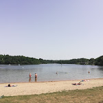 Photo n° 1 de l'avis de patricia. fait le 16/06/2022 à 14:10 pour Lac de Pont de Salars plage des Rousselleries à Pont-de-Salars