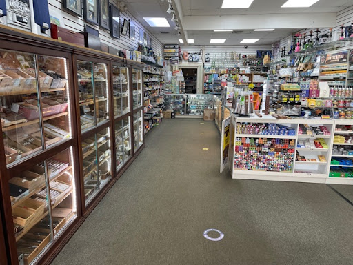 Tobacco Shop «Tobacco Plus», reviews and photos, 20467 Old Cutler Rd, Cutler Bay, FL 33189, USA