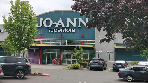 Shopping Mall «Eastport Plaza Shopping Center», reviews and photos, 4000 SE 82nd Ave, Portland, OR 97266, USA