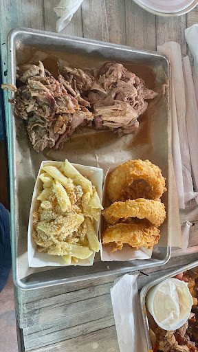 Barbecue Restaurant «Hendricks BBQ», reviews and photos, 1200 S Main St, St Charles, MO 63301, USA