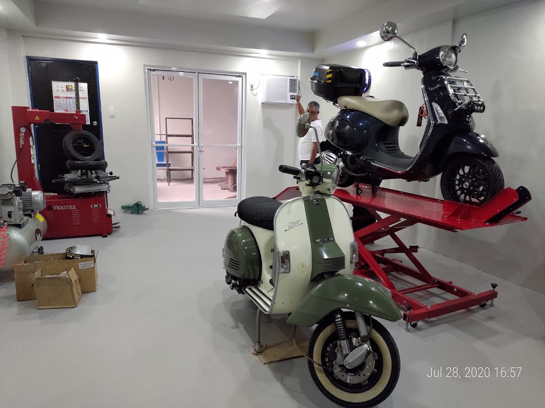 Moto Titos Garage