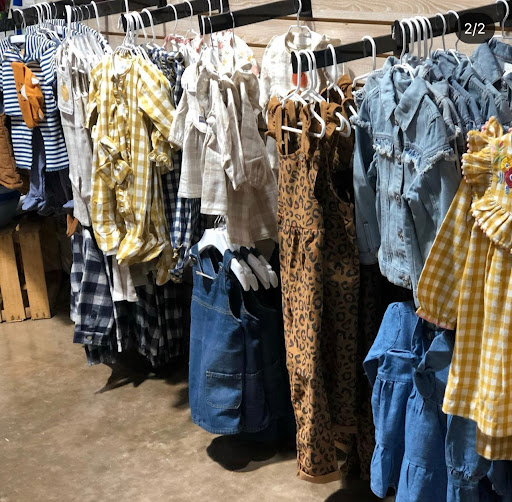 Gift Shop «Under the Carolina Moon», reviews and photos, 141 Patchwork Row, Easley, SC 29640, USA