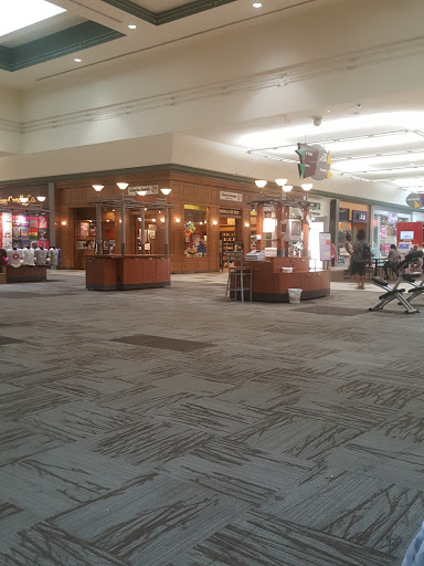 Shopping Mall «Rivergate Mall», reviews and photos, 1000 Rivergate Pkwy #1, Goodlettsville, TN 37072, USA