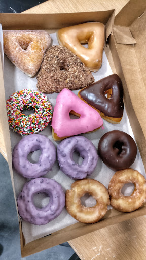 Donut Shop «Madbrook Donut Company», reviews and photos, 1987 W 4800 S, Roy, UT 84067, USA