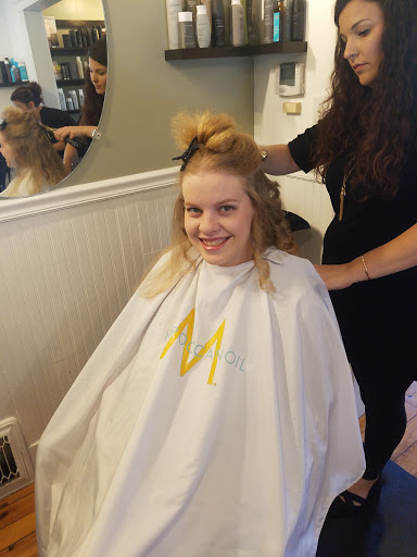 Beauty Salon «Mak Salon and Spa», reviews and photos, 13584 Red Arrow Hwy, Sawyer, MI 49125, USA