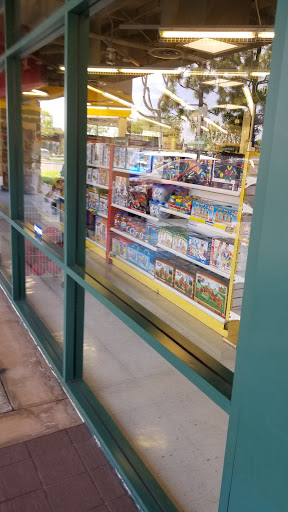 Educational Supply Store «Lakeshore Learning Store», reviews and photos, 18679 Brookhurst St, Fountain Valley, CA 92780, USA