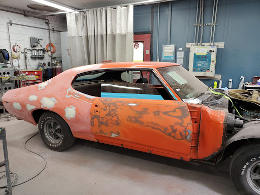 Auto Body Shop «Auto Collision Center», reviews and photos, 201 School St, Daly City, CA 94014, USA