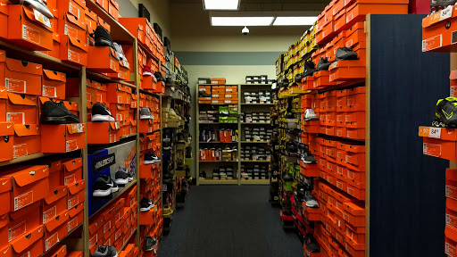 Shoe Store «Rack Room Shoes», reviews and photos, 1636 Gadsden Hwy #100, Birmingham, AL 35235, USA