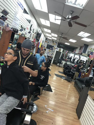 Barber Shop «Fashion Cuts Barbershop Inc», reviews and photos, 239-13 Braddock Ave, Jamaica, NY 11426, USA