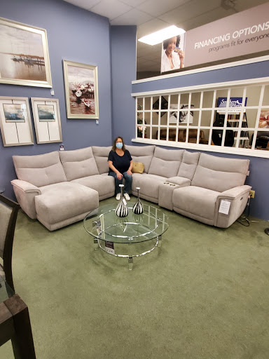 Furniture Store «Raymour & Flanigan Furniture and Mattress Store», reviews and photos, 9 Cabot Blvd E, Langhorne, PA 19047, USA