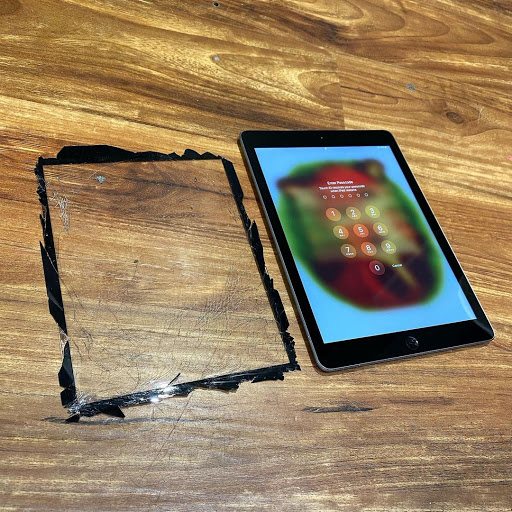 Cell Phone Store «iphone solutions», reviews and photos, 117 S Broadway, Lawrence, MA 01841, USA