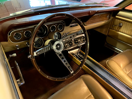 Used Car Dealer «Palm Desert Auto - Classic Cars», reviews and photos, 74725 Joni Dr, Palm Desert, CA 92260, USA