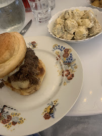 Porc effiloché du Restaurant français Aupa Caminito - Burger croissant 🥐🍔 à Paris - n°11