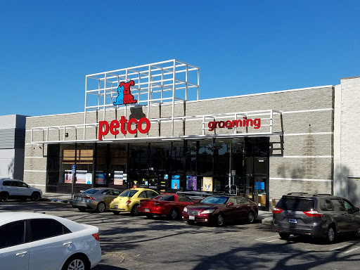 Petco Animal Supplies, 5215 Lakewood Blvd, Lakewood, CA 90712, USA, 