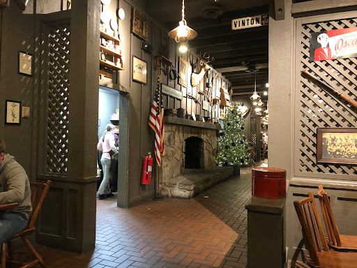 American Restaurant «Cracker Barrel Old Country Store», reviews and photos, 475 Rivers Edge Dr, Milford, OH 45150, USA