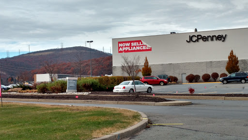Shopping Mall «Viewmont Mall», reviews and photos, 100 Viewmont Mall, Scranton, PA 18508, USA