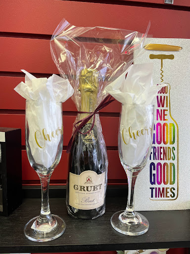 Wine Store «Vinum Wine Shop», reviews and photos, 210b S Main St, Middleton, MA 01949, USA