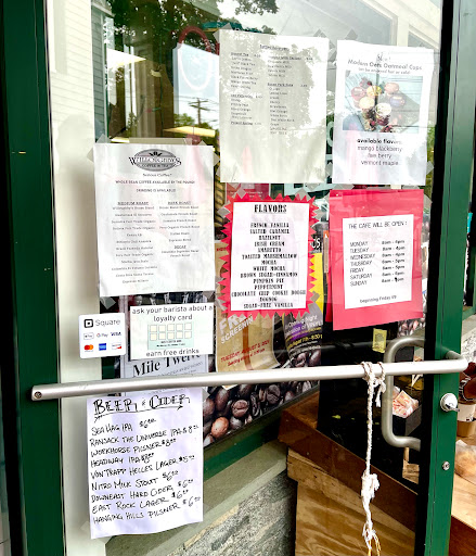 Video Store «Best Video Film & Cultural Center», reviews and photos, 1842 Whitney Ave, Hamden, CT 06517, USA