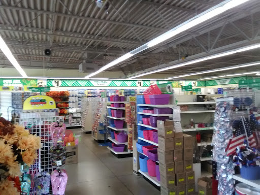 Dollar Store «Dollar Tree», reviews and photos, 918 E New York St #130, Aurora, IL 60505, USA