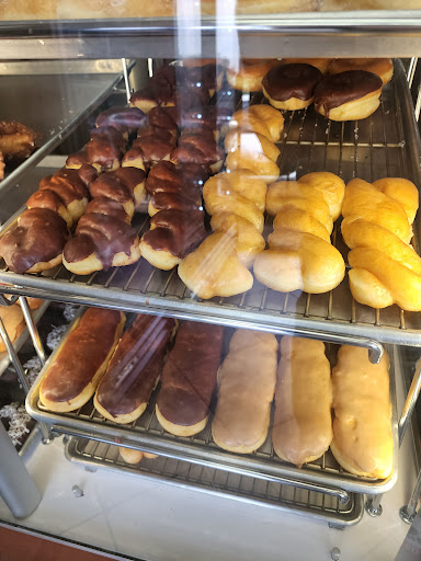 Donut Shop «Tasty Donuts and Cafe», reviews and photos, 8205 Santa Monica Blvd, West Hollywood, CA 90046, USA