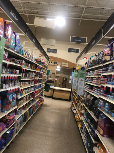 Pet Supply Store «PetSmart», reviews and photos, 3995 Welsh Rd, Willow Grove, PA 19090, USA