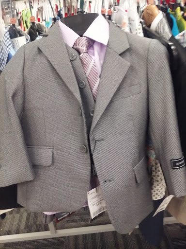 Clothing Store «Burlington Coat Factory», reviews and photos, 4701 N Harlem Ave, Harwood Heights, IL 60706, USA